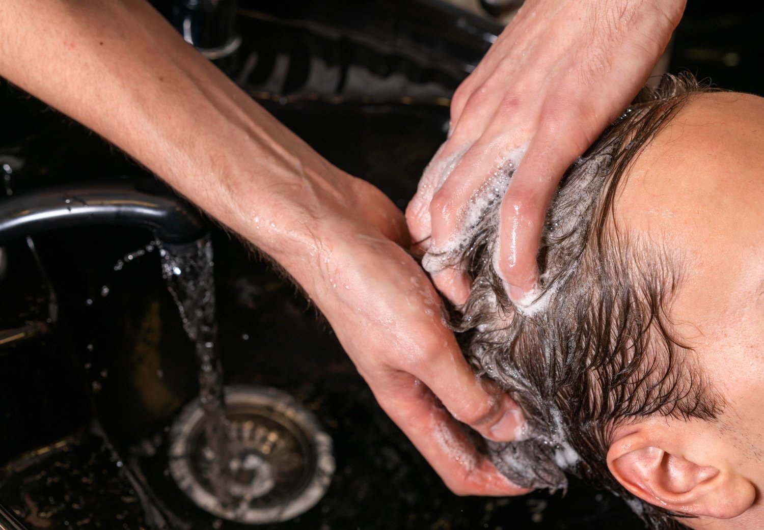 Hydrating and Moisturizing Shampoo